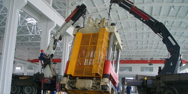 不同種類設(shè)備裝卸時如何選擇裝卸設(shè)備？ 及上海設(shè)備裝卸公司哪家好？