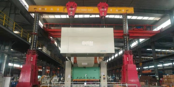 大型設(shè)備搬運(yùn)過(guò)程中需要注意什么